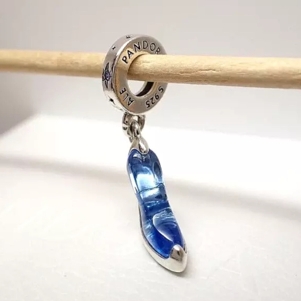 NWOT Pandora x Disney Cinderella's Glass Slipper Charm Blue Crystal - 793071C - Picture 13 of 16